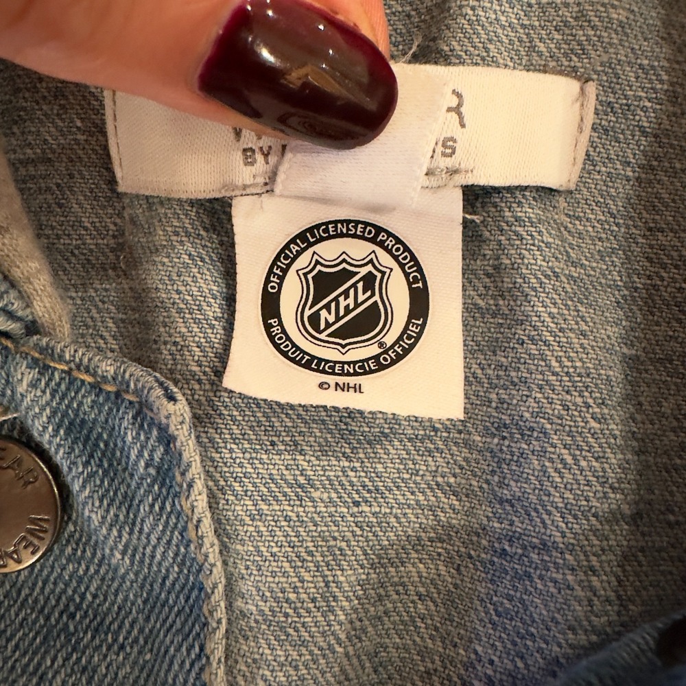 LA Kings Jean Jacket - Women's Crop Hooded Denim Jacket-WEAR by Erin Andrews-XS - Picture 7 of 16